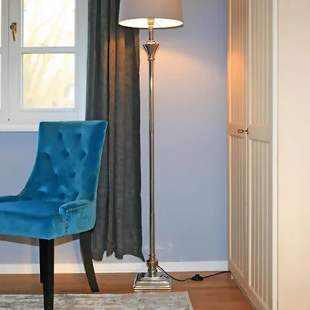 Ferienwohnung Im Blauen Haus Аренсхоп Экстерьер фото